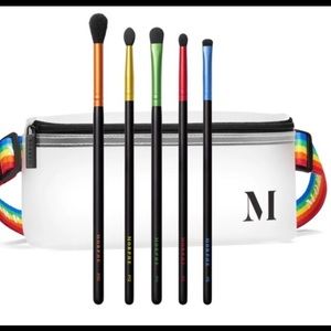 Morphe brushes with belt bag NWT
